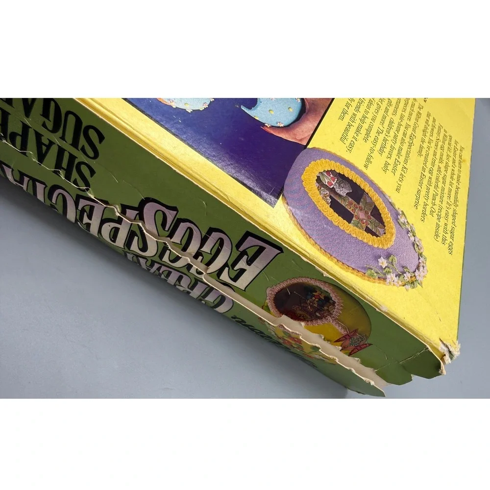 Vintage 1978 Wilton Great Eggspectations Panoramic Sugar Egg Decorating Kit 2114
